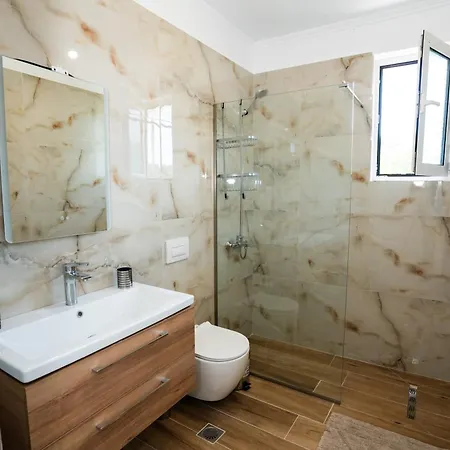 Santa Saranda Appartement Pllake